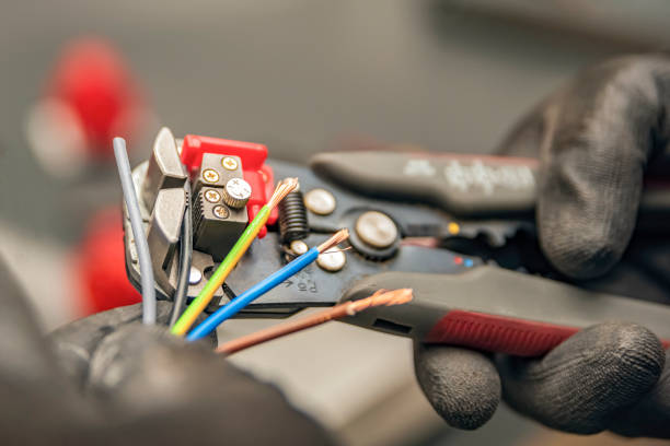 Electrical Outlet Repair in South Holland, IL